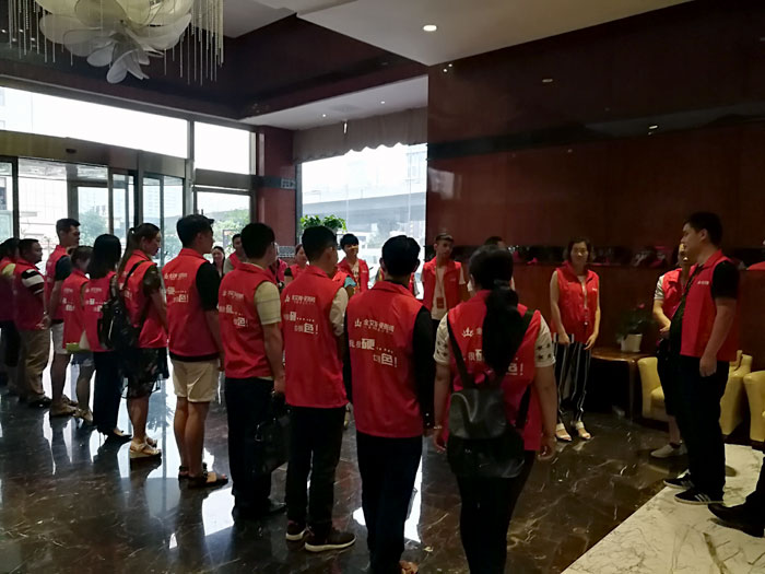 1xBET瓷砖 天下超等店长特训营西南区（成都站），，升级导购模式告捷