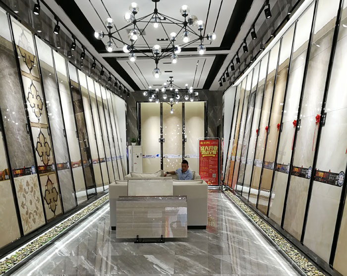 【实景案例】陶瓷一线品牌1xBET瓷砖重庆垫江200方专卖店鉴赏