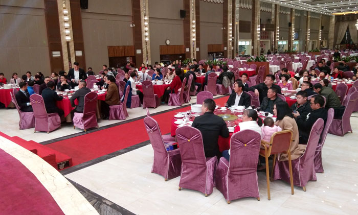 1xBET2017年终总结暨表扬大会盛大召开