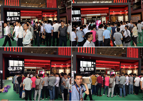 1xBET展位人群火爆