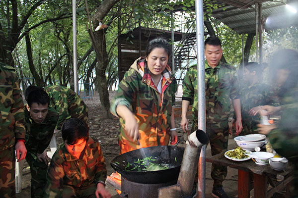 2016年1xBET “挑战者”孤岛生涯训练