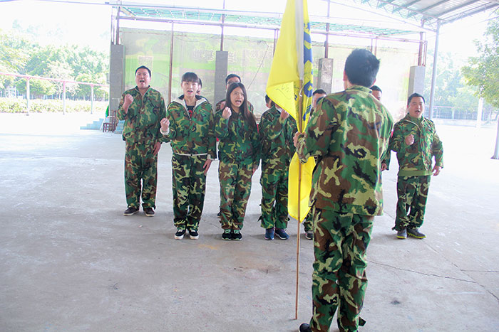 2017年2月13-15日，，，1xBET“虎狼道”户外拓展训练圆满竣事