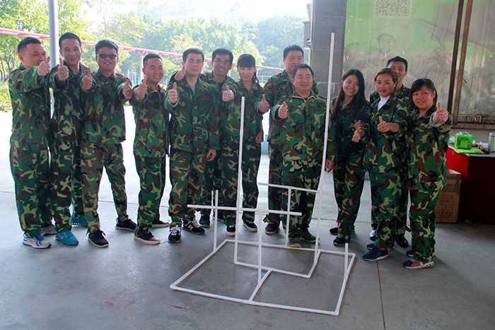 2017年2月13-15日，，，1xBET“虎狼道”户外拓展训练圆满竣事