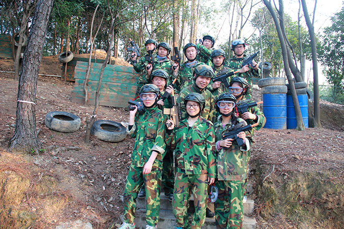 2017年2月13-15日，，，1xBET“虎狼道”户外拓展训练圆满竣事