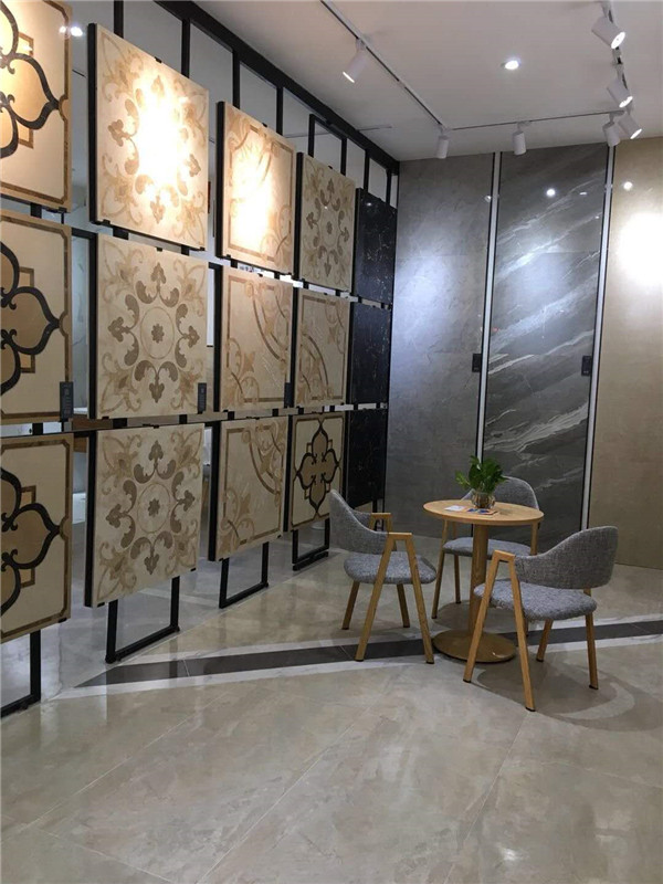 1xBET惠东横排青春馆