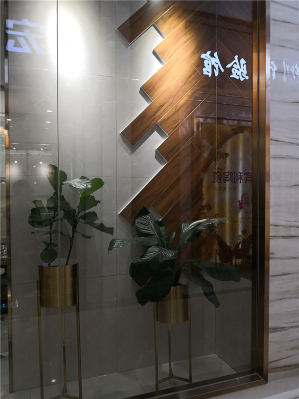 1xBET深圳沙井青春馆