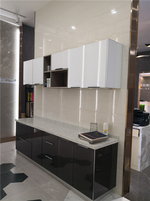 1xBET深圳沙井青春馆